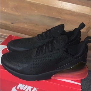 Nike Air Max 270